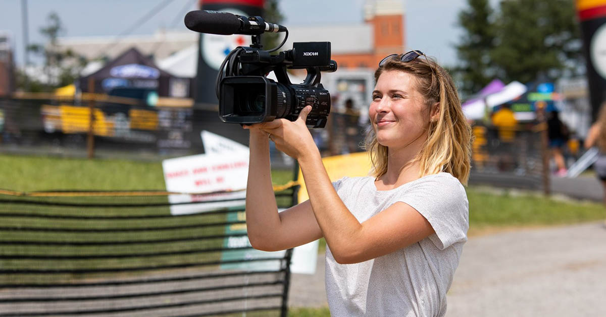 Student at Steelers Training Camp